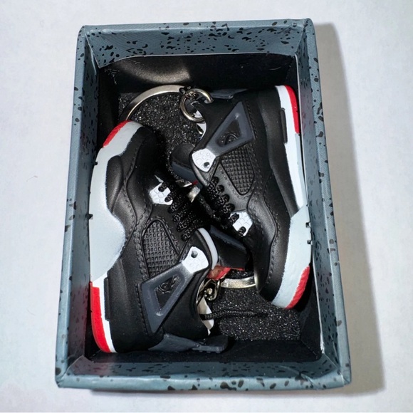Air Jordan 4 Retro Bred Reimagined Black Red Sneaker Keychain Pair Shoe Box 3D - Picture 8 of 8